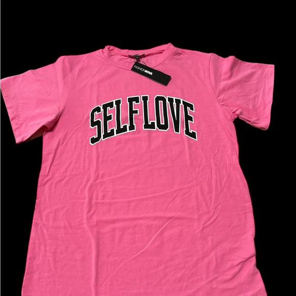 FASHION NOVA Pink Short Sleeves Statement T-shirt “Selflove” Medium BNWT - Picture 5 of 6
